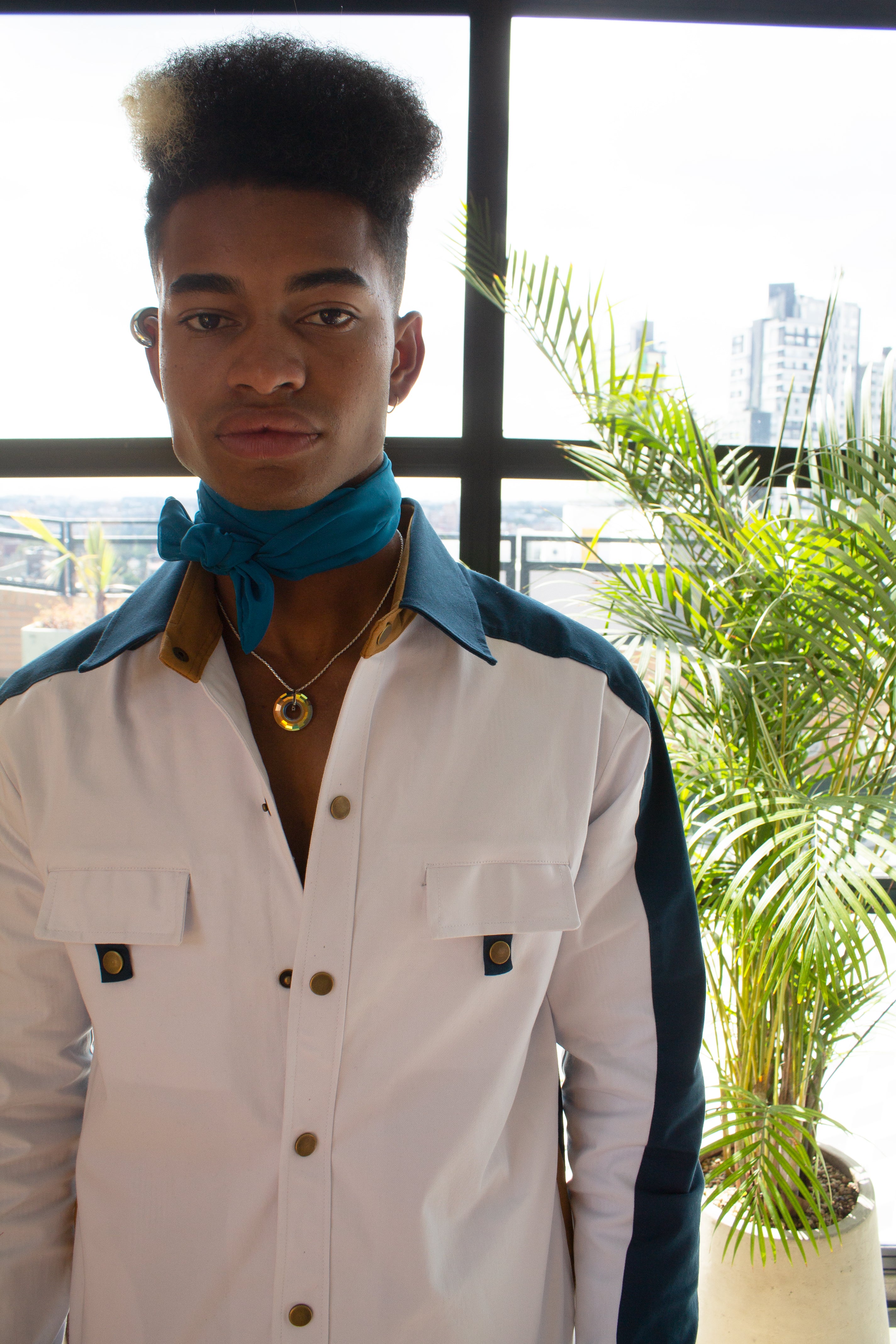 Sudaderas modernas y cómodas de la marca Colombiana de moda masculina –  OSOP Mansion Conscious Luxury Humanswear Lo mejor de la Moda masculina y  sin género en Colombia, ven a elevar tu