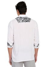 Cargar imagen en el visor de la galería, Fluid shirts Zebra Style for men, perfect for new adopters