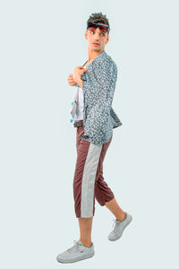 Pantalón pescador con cinturón integrado,  de la marca de moda masculina y sin género en Colombia "OSOP Mansion"